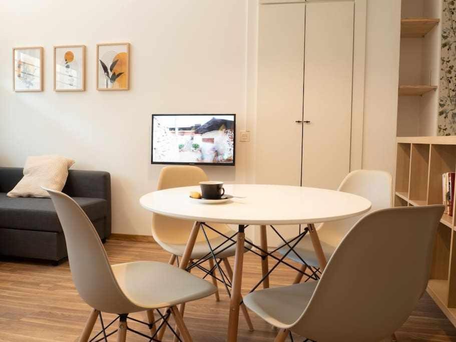 Ferienwohnung Fantastico Estudio En Pleno Centro De Granada Exterior foto
